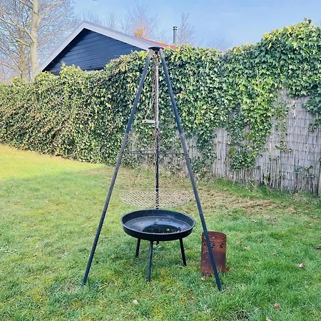 Comfortable For 4 People * Sint Maartensvlotbrug