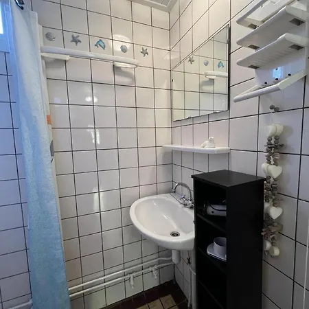 Comfortable For 4 People *