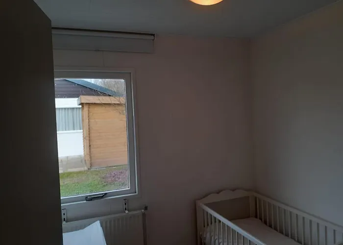 Feriehus Comfortable For 4 People Sint Maartensvlotbrug