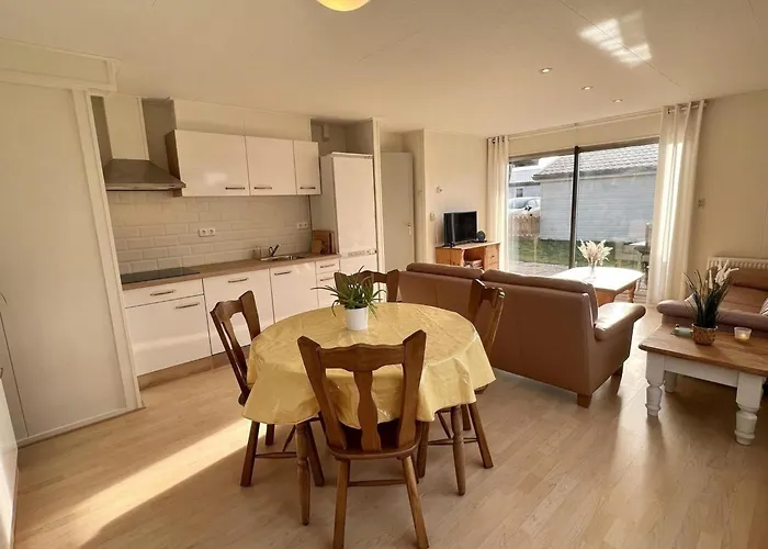 Comfortable For 4 People Feriehus Sint Maartensvlotbrug