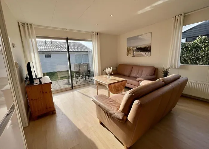 Comfortable For 4 People Feriehus *